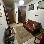 Casa Da Avo Maria, Largo De Santo Antonio, N 97395al