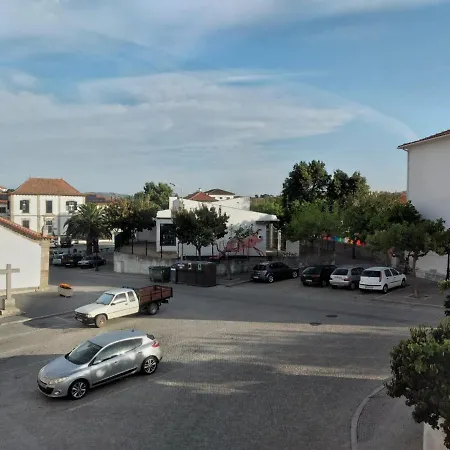 Casa Da Avo Maria, Largo De Santo Antonio, N 97395al * Freixo de Espada à Cinta