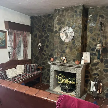 Apartment Casa Da Avo Maria, Largo De Santo Antonio, N 97395al Freixo de Espada a Cinta