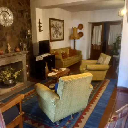 Casa Da Avo Maria, Largo De Santo Antonio, N 97395al 아파트