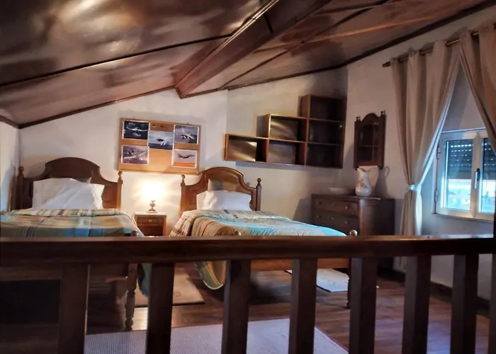 Casa Da Avo Maria, Largo De Santo Antonio, N 97395al Apartment *