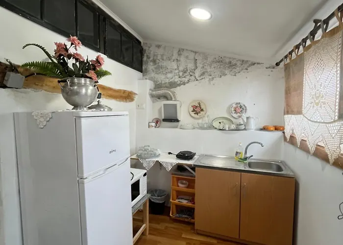 Apartment Casa Da Avo Maria, Largo De Santo Antonio, N 97395al Freixo de Espada à Cinta