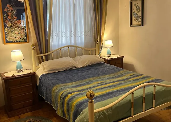 Casa Da Avo Maria, Largo De Santo Antonio, N 97395al *